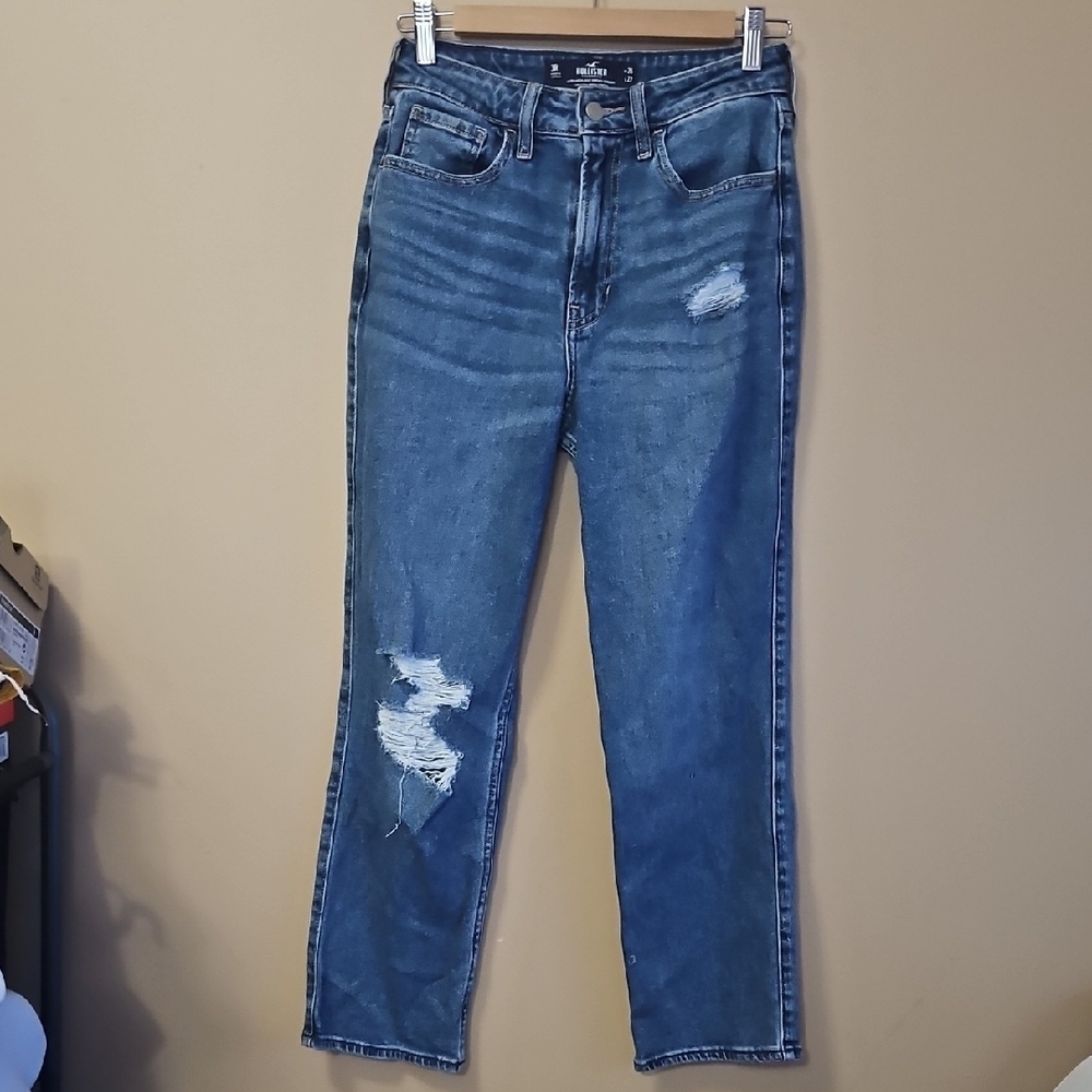 Hollister Ultra High Rise Vintage Straight Distressed Jeans Women's Size W26